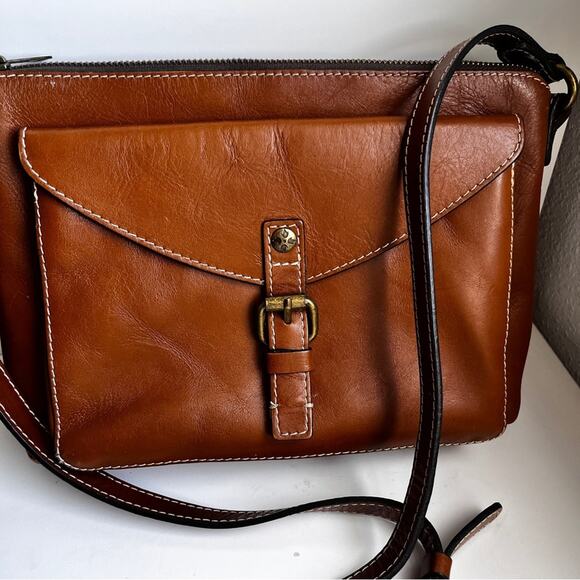 Patricia Nash Avellino Elegant Tan Leather Crossbody Bag - Picture 2 of 13